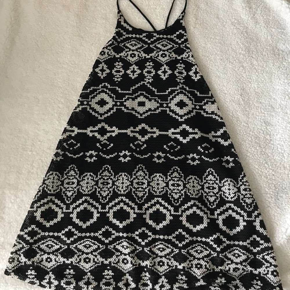 URBAN OUTFITTERS black and white dress
